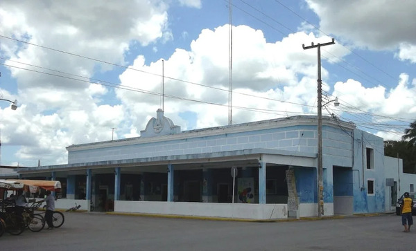 Difunden video íntimo de funcionaria de Cansahcab, Yucatán