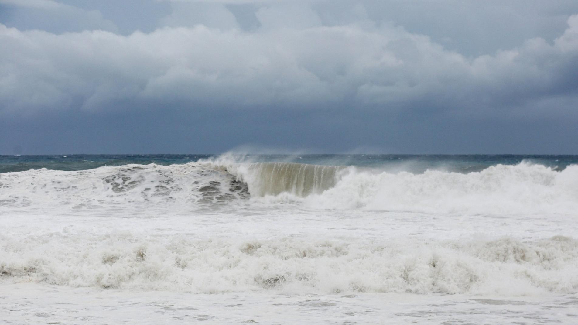 Por huracán «Melissa», SRE pide a connacionales en Jamaica mantenerse alerta