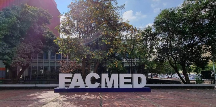 Encapuchados intentan tomar la Facultad de Medicina de la UNAM; clases siguen en línea