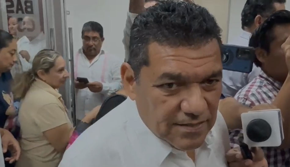 Tabasco envía maquinaria en apoyo de Veracruz