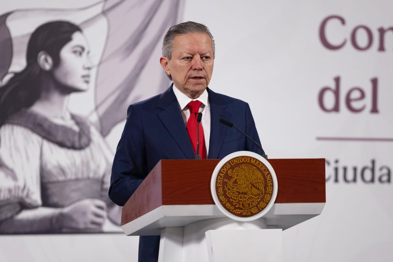 Senado aprueba transitorio de la reforma a la Ley de Amparo; Zaldívar pide mayor claridad