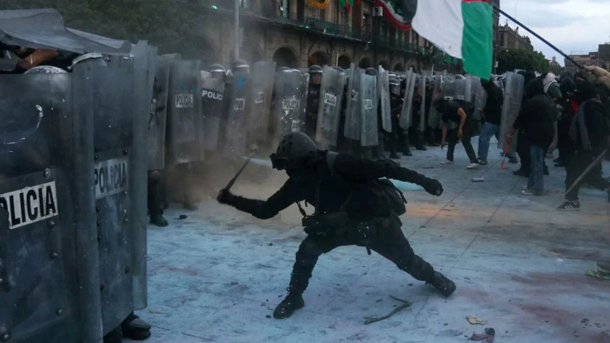 García Harfuch reconoce labor de policía tras disturbios en marcha del 2 de octubre