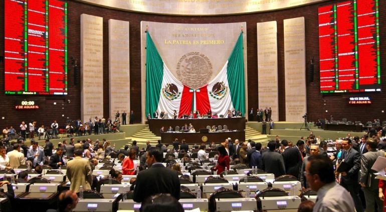 Diputados mantienen su aumento de sueldo por 113 mil pesos