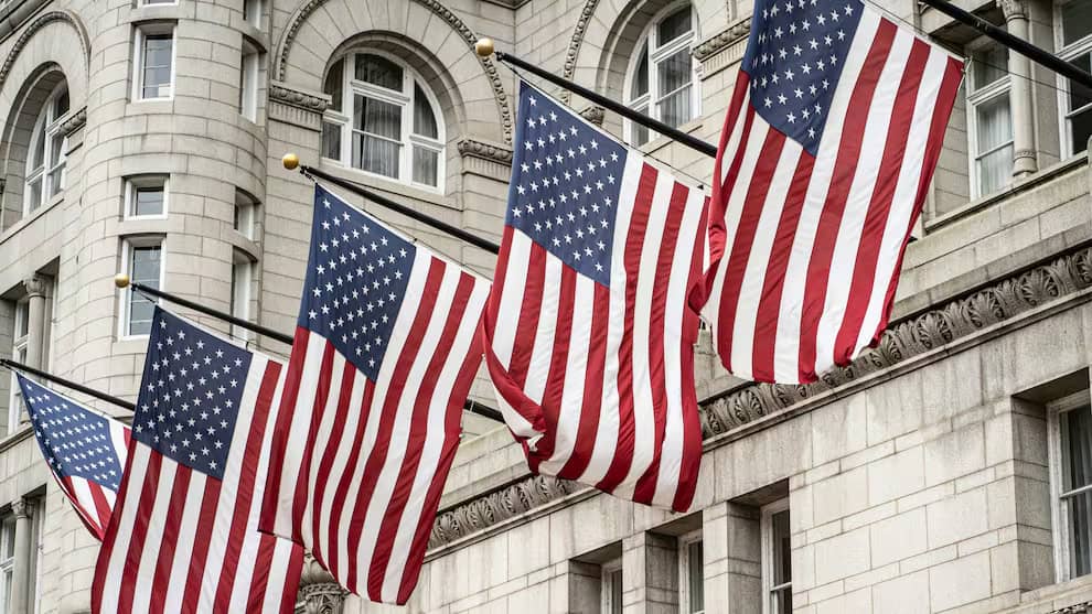 EU revoca visas a 6 extranjeros por discurso relacionado con Charlie Kirk; uno es mexicano