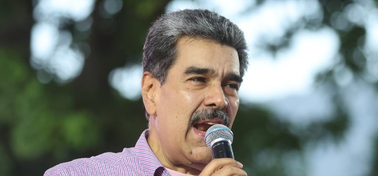 Maduro acusa a redes sociales de sumarse a «la guerra psicológica contra Venezuela»