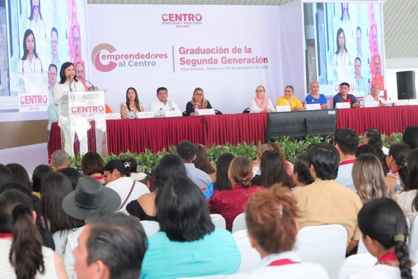 Impulsa Yolanda Osuna el emprendimiento y el autoempleo con graduación de la 2ª Generación de “Emprendedores al Centro”