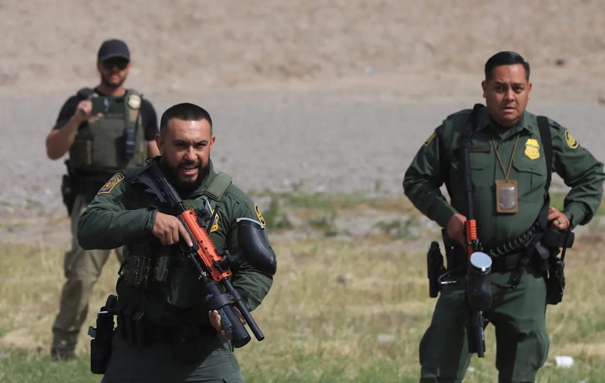 Ataques armados contra agentes fronterizos de CBP desatan operativo en borde EE.UU.-México