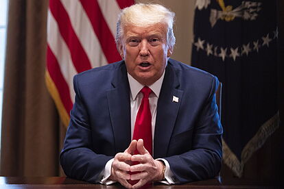 Trump advierte que cualquier país que trafique droga hacia EE.UU. “está sujeto a ataques”