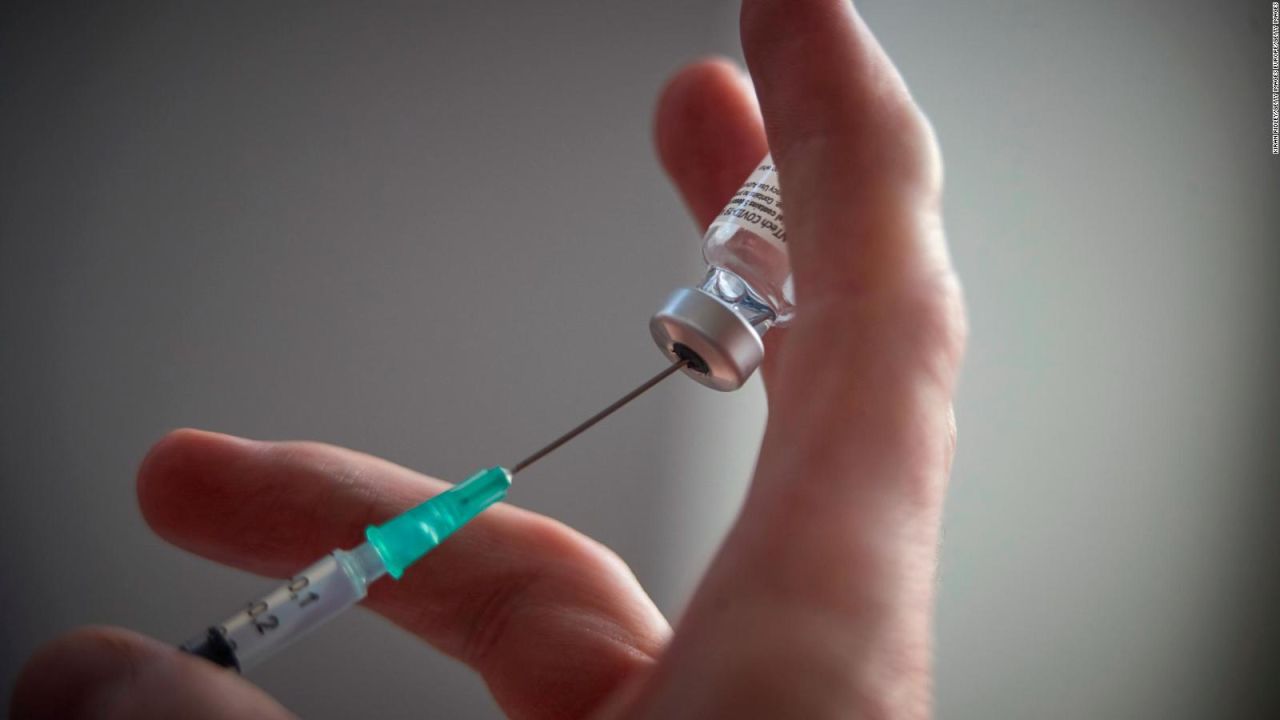 EEUU investiga si la vacuna de la covid-19 está relacionada con la muerte de pacientes