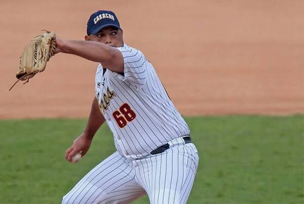El venezolano Ricardo Rodríguez, otro refuerzo para el bulpén de los Leones de Yucatán