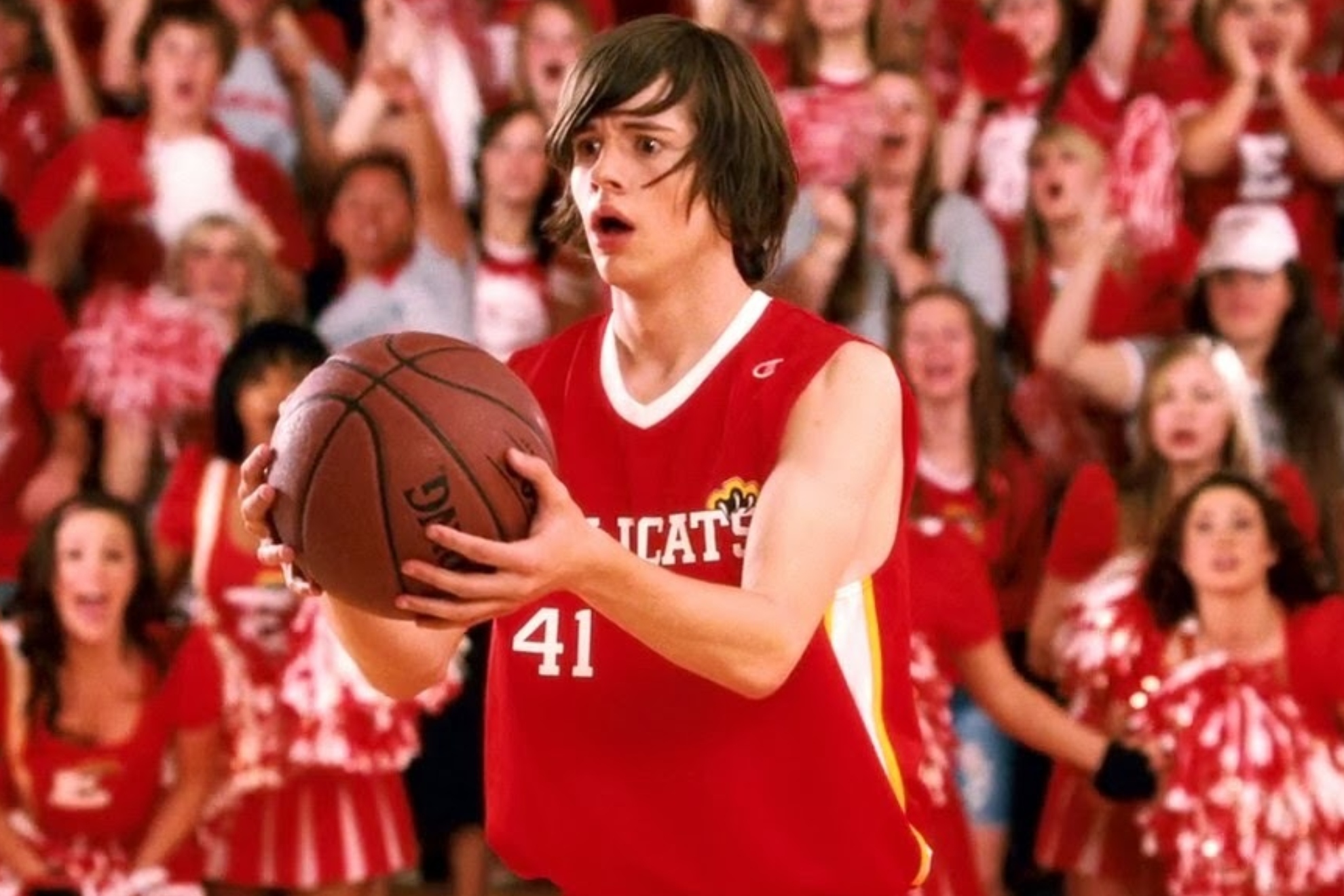 Arrestan a Matt Prokop, actor de High School Musical 3 por múltiples cargos