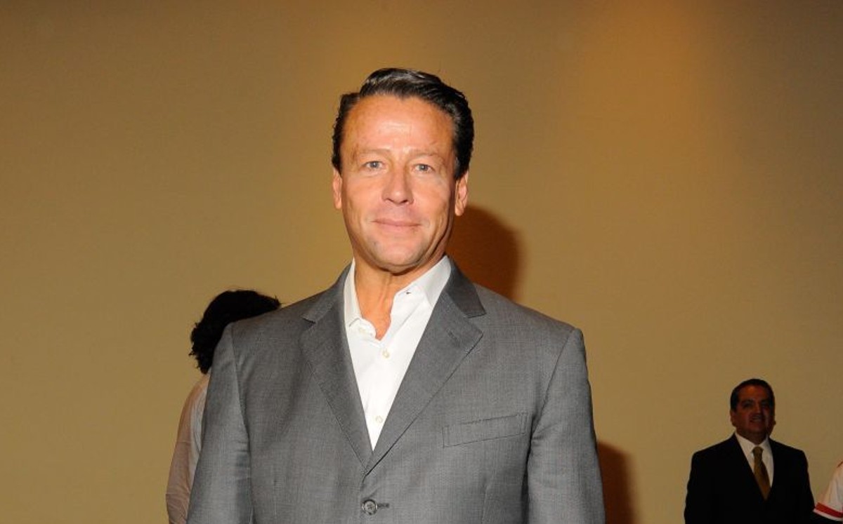 Alfredo Adame deberá cumplir 30 horas de arresto