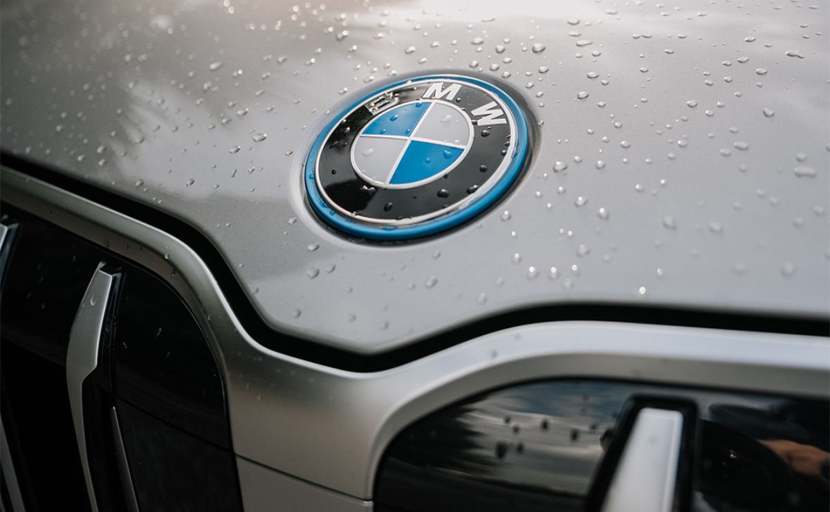 Llaman a revisión a 5 mil vehículos BMW por riesgos de fallo en el motor