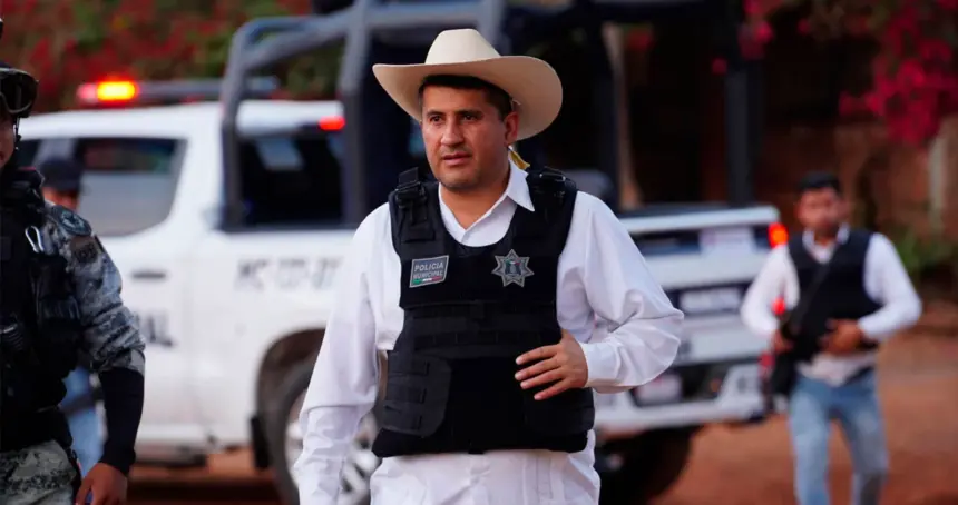 Detienen a dos por el asesinato de Carlos Manzo