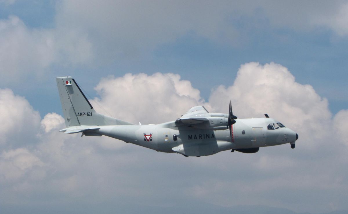 Marina repatría restos de mexicanos muertos en accidente aéreo en Galveston