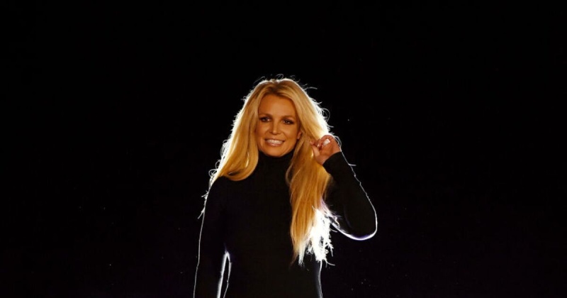 Britney Spears regresa a los escenarios, pero excluye a EU