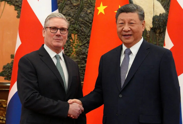 Reino Unido busca relanzar lazos con China