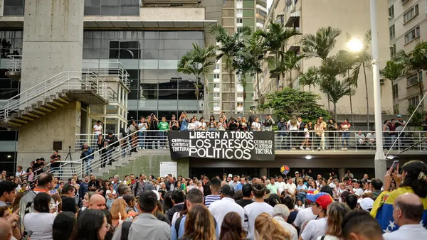 EE.UU. confirma liberación de sus ciudadanos en Venezuela