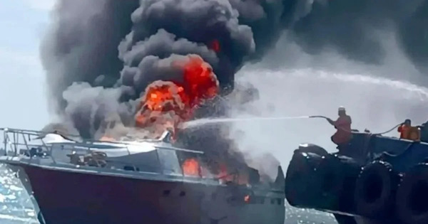 Explota yate en Progreso, Yucatán; rescatan a tripulación