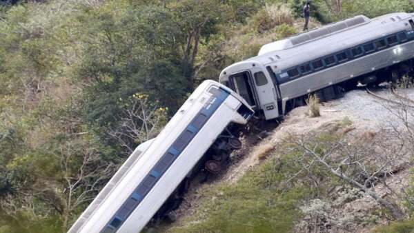 Tren Interoceánico circulaba a exceso de velocidad al momento del descarrilamiento: FGR