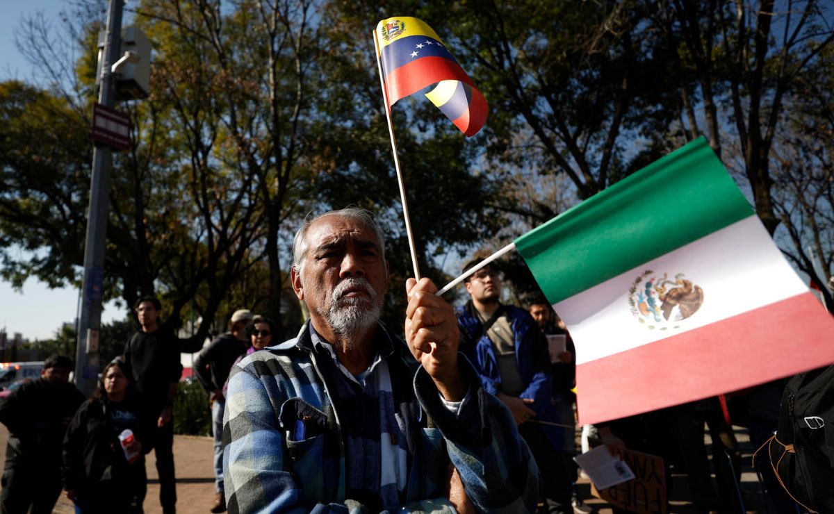 SRE pide diálogo y negociación ante situación en Venezuela