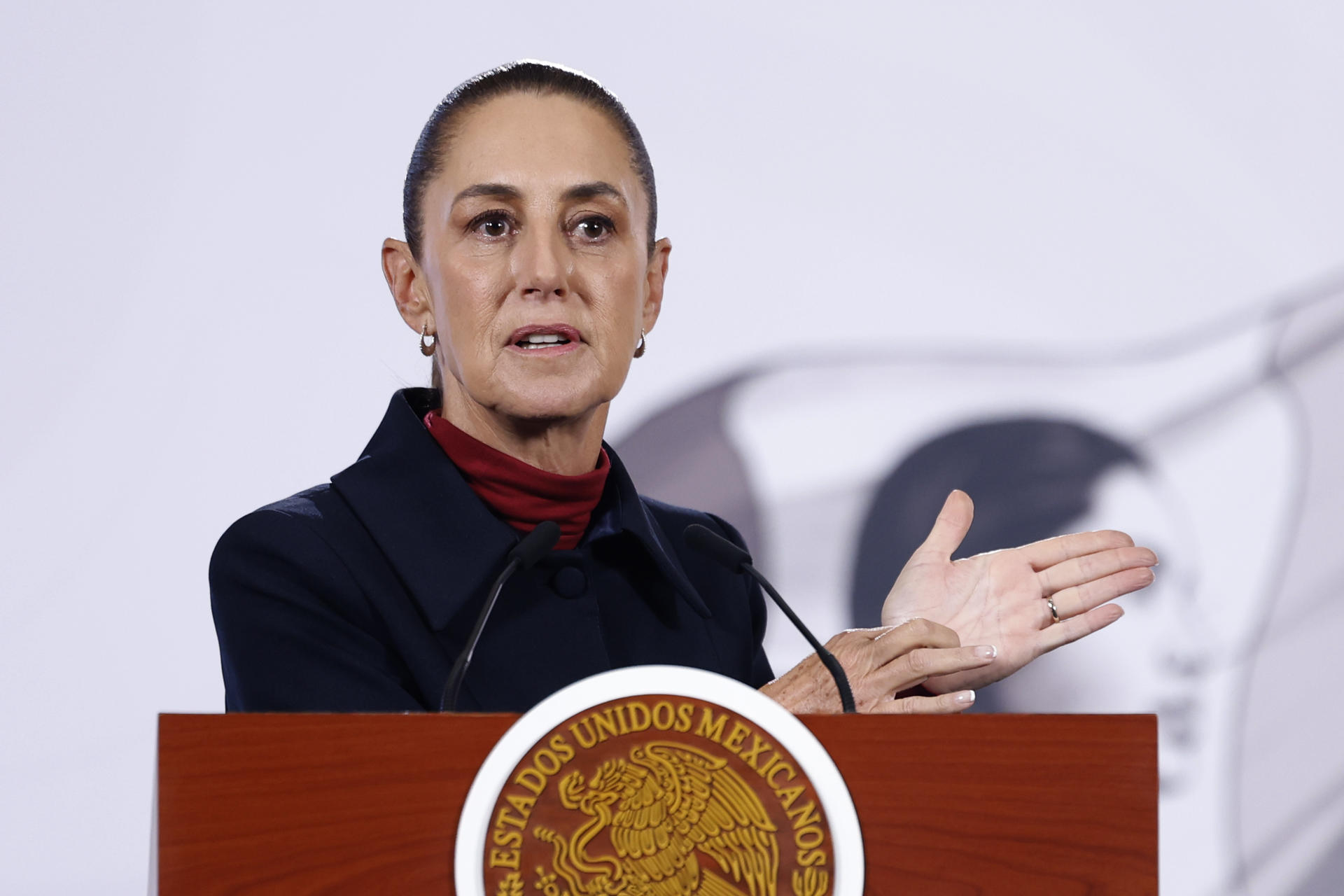 Sheinbaum pide “juicio justo” para Maduro en EE.UU.