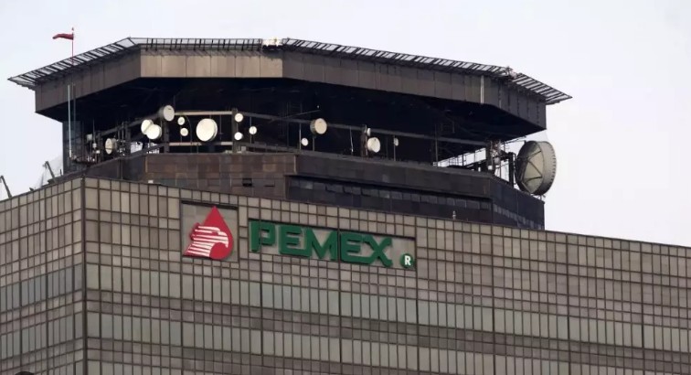 Pemex afirma que bajó deuda 20%; paga a proveedores 390 mmdp