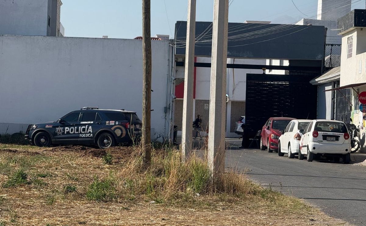 Adolescente mata a su papá y hermano en Toluca