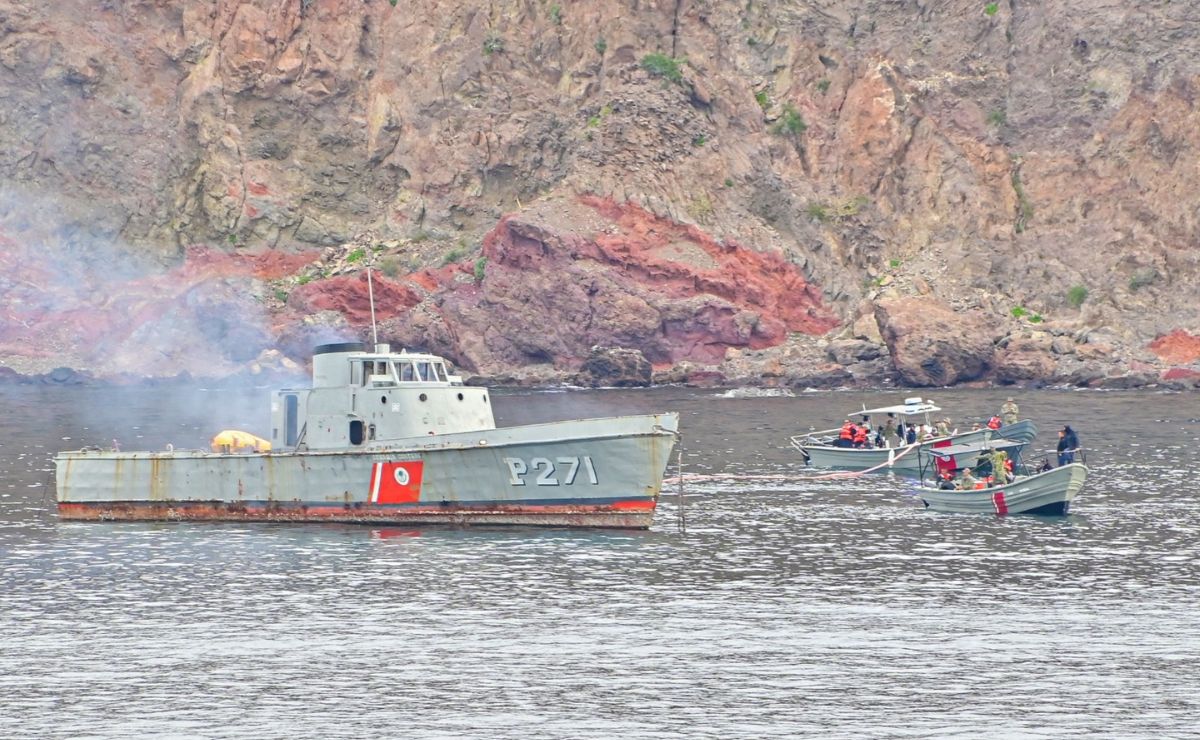Marina hunde el exbuque Corrientes en Guaymas para crear arrecife artificial