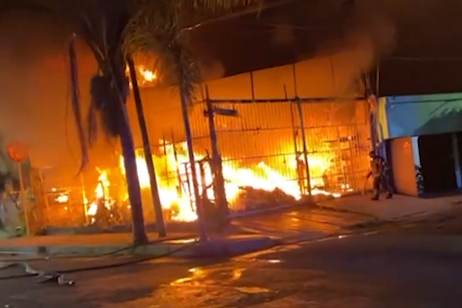 Incendio en la Gustavo A. Madero, CDMX; esto pasó en la colonia Guadalupe Insurgentes