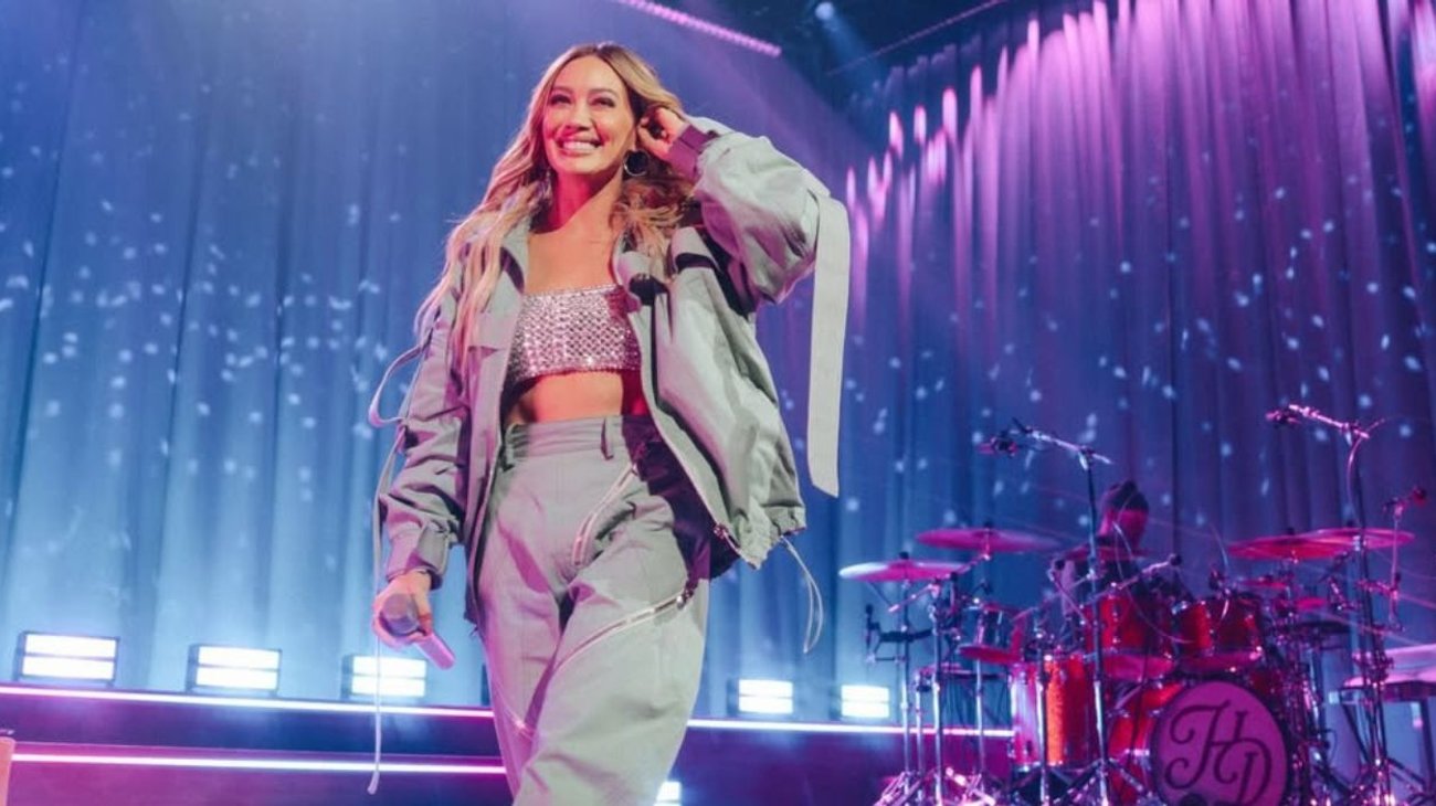 ¡Canta conmigo, Paolo! Hilary Duff anuncia gira mundial tras casi 20 años