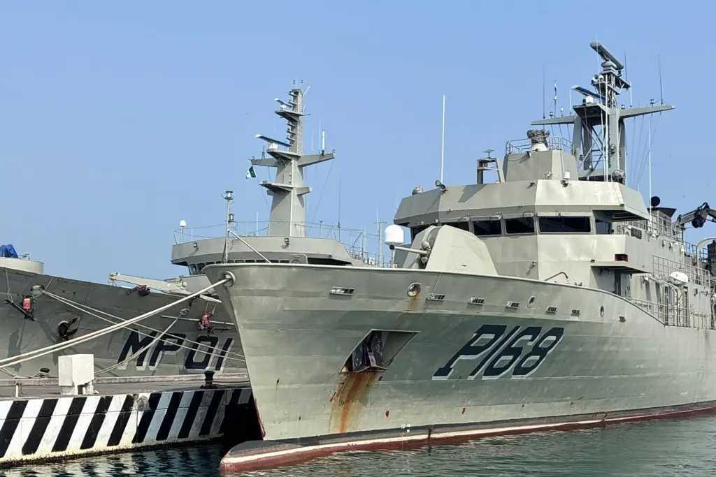 Buques de la Marina reciben mantenimiento en Veracruz