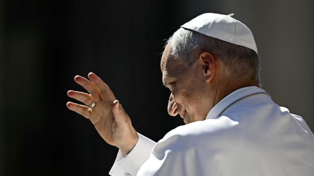 ¿Qué es el adenocarcinoma pulmonar que padece el papa León XIV?